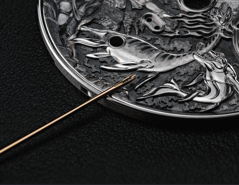 Engraving is making a big effort to create art on a small scale, as with these “pièces unique” of the MB&F LM Split Escapement engraved by Eddy Jaquet